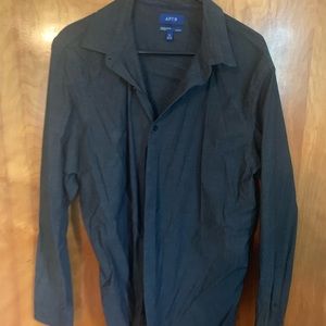 Men’s long sleeve button down shirt